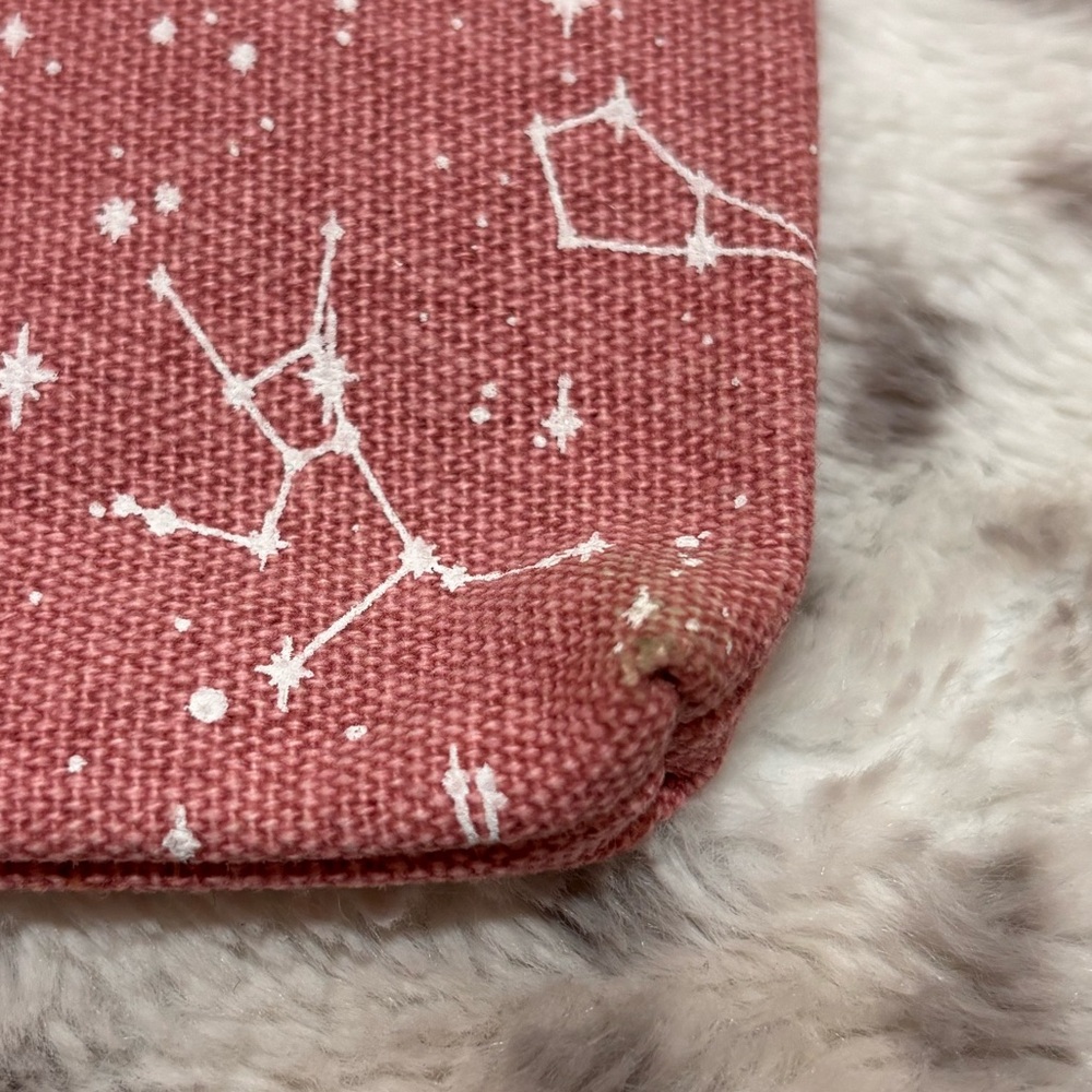 IPSY- CONSTELLATION POUCH - Picture 2 of 4